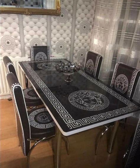 versace table sets